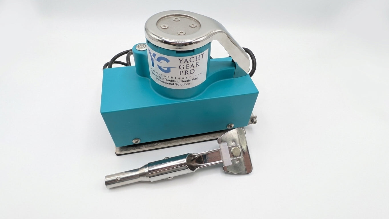 Small deck scrubbing machine "Deckie"